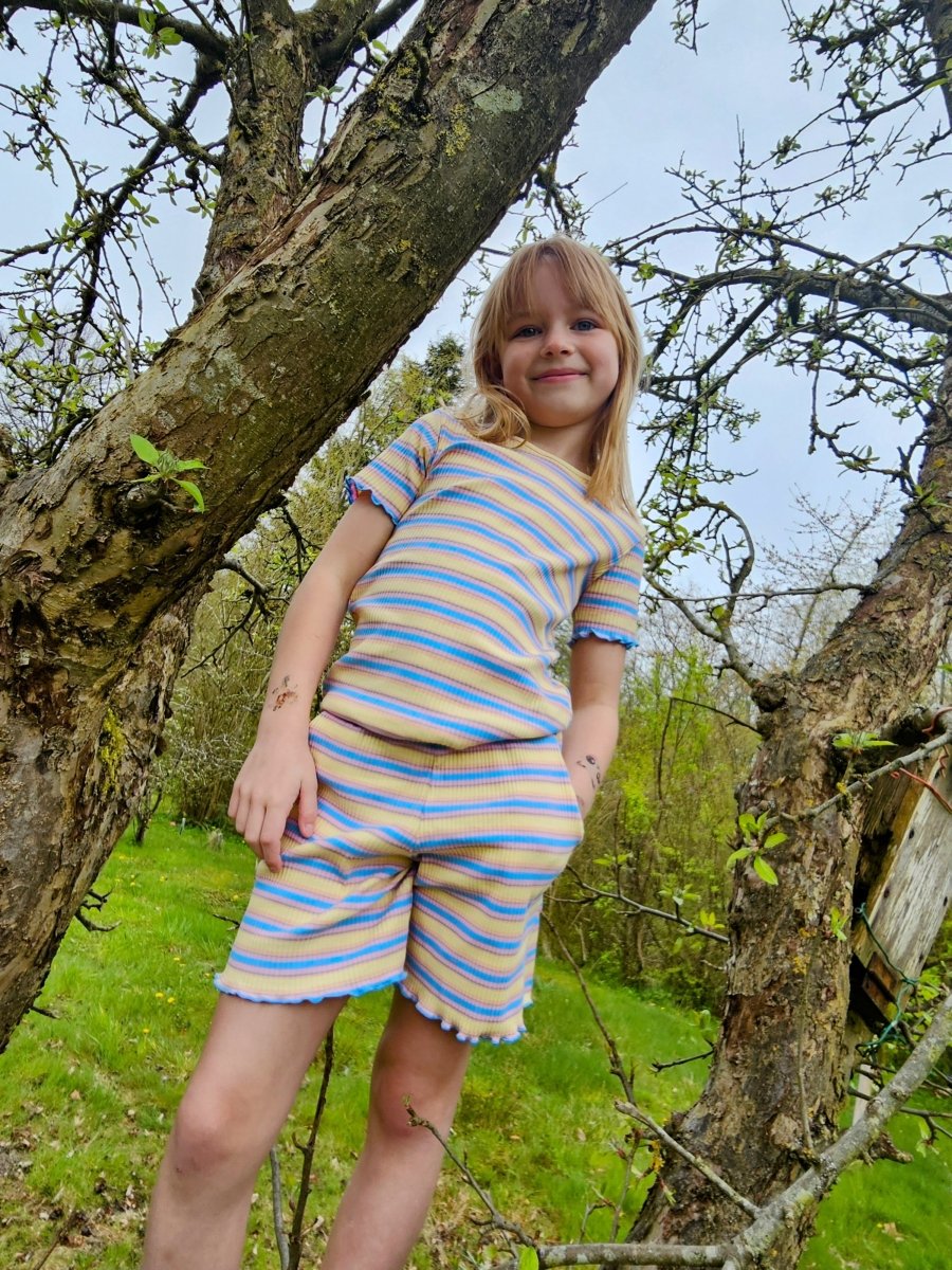 Liberte Essentiel Shorts - Natalia Shorts Kids Yellow Rose Stripe &quot;NYHED&quot; - 86/92 - - Diversita - 5707085559731