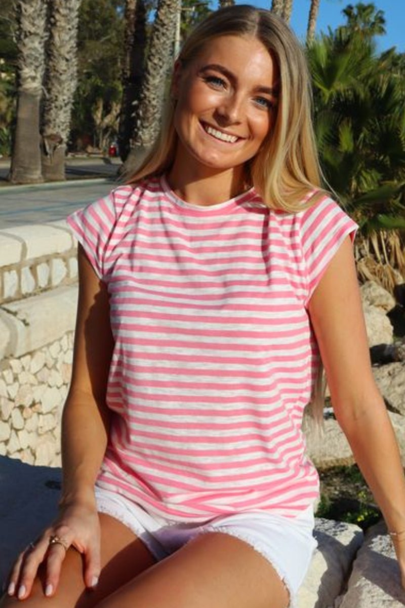 Liberte Essentiel T - shirt - Ulla Stripe SS Tshirt Barbie Pink White Stripe - XS - Diversita - 