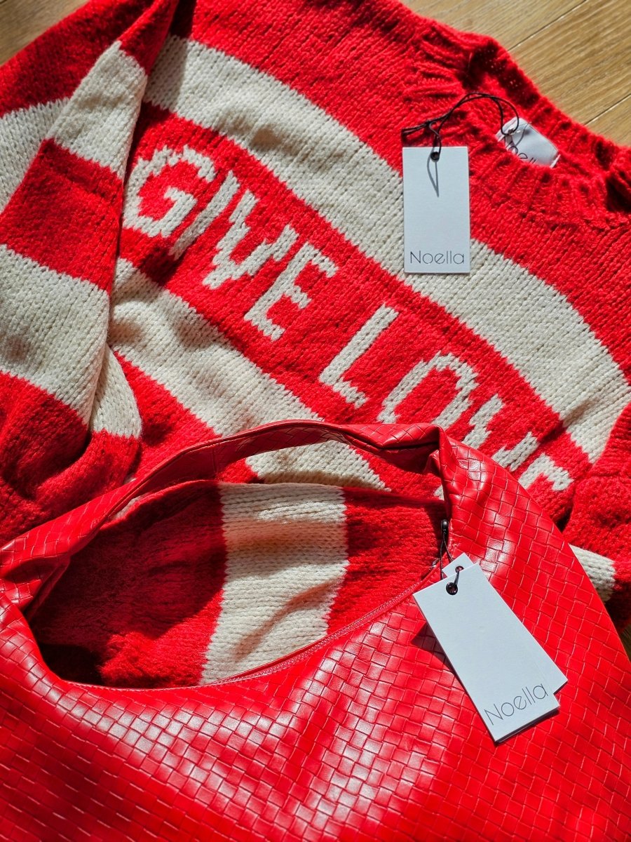 Noella Sweater - Give Love Knit - Onesize - Diversita - 