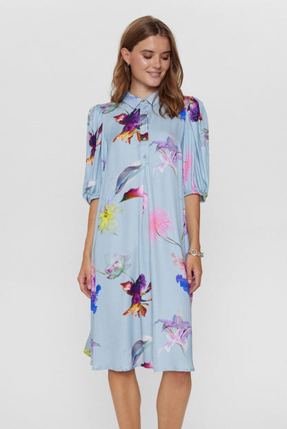 NUMPH Kjole - NURITA DRESS - Blue Fog - 34 - Diversita - 