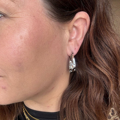 Wolff Jewelry Denmark Øreringe - Fanny Hoops - Sølvfarvet - 30 mm - Diversita - 