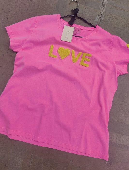 Lulu's Love T-shirt - Lulu's Love Pink Love T-Shirt "PREORDER - FEB" - XS - - Diversita -